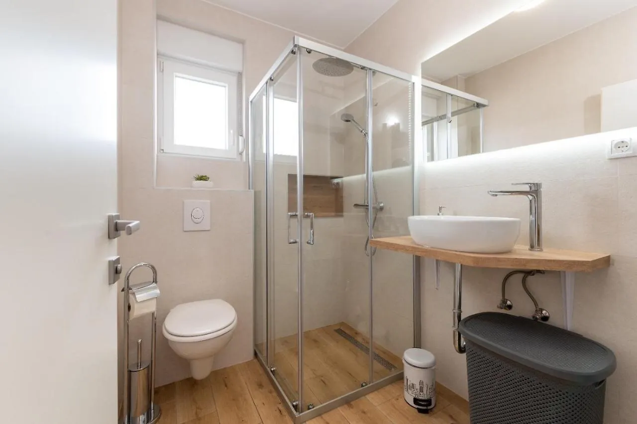 Apartment Bellezza Trogir Kroatien